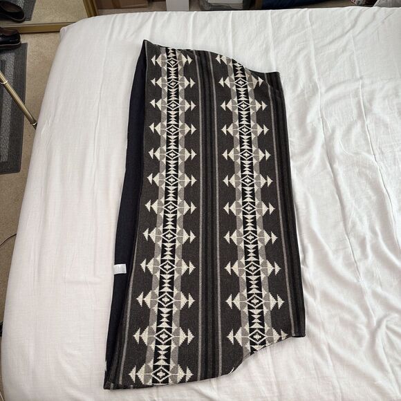 Bodhi Swag Cocoon Sweater Open Cardigan One Size Aztec Geometric Design - Picture 2 of 5